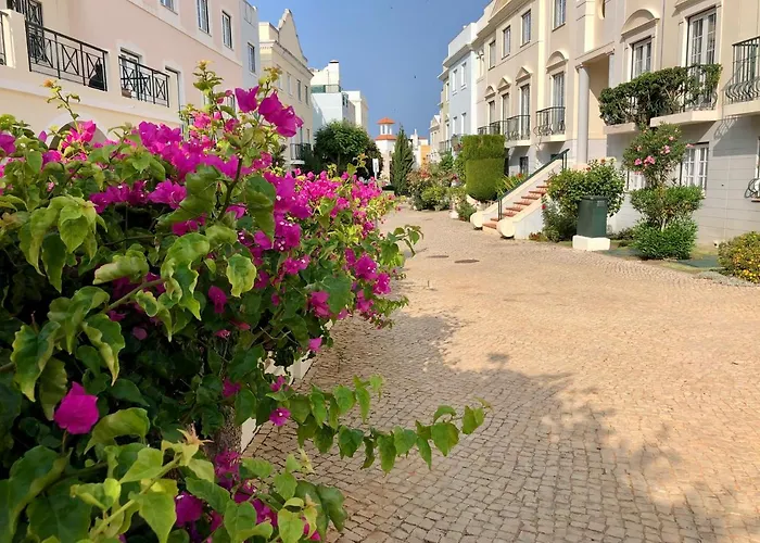 Daire The Old Village